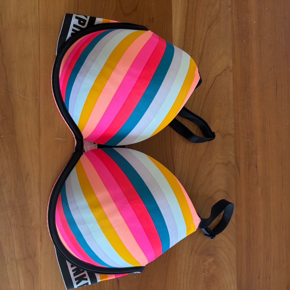 Victorias Secret PINK Wear Everywhere Super Push Up Bra 34DD Multicolor‎ Stripe